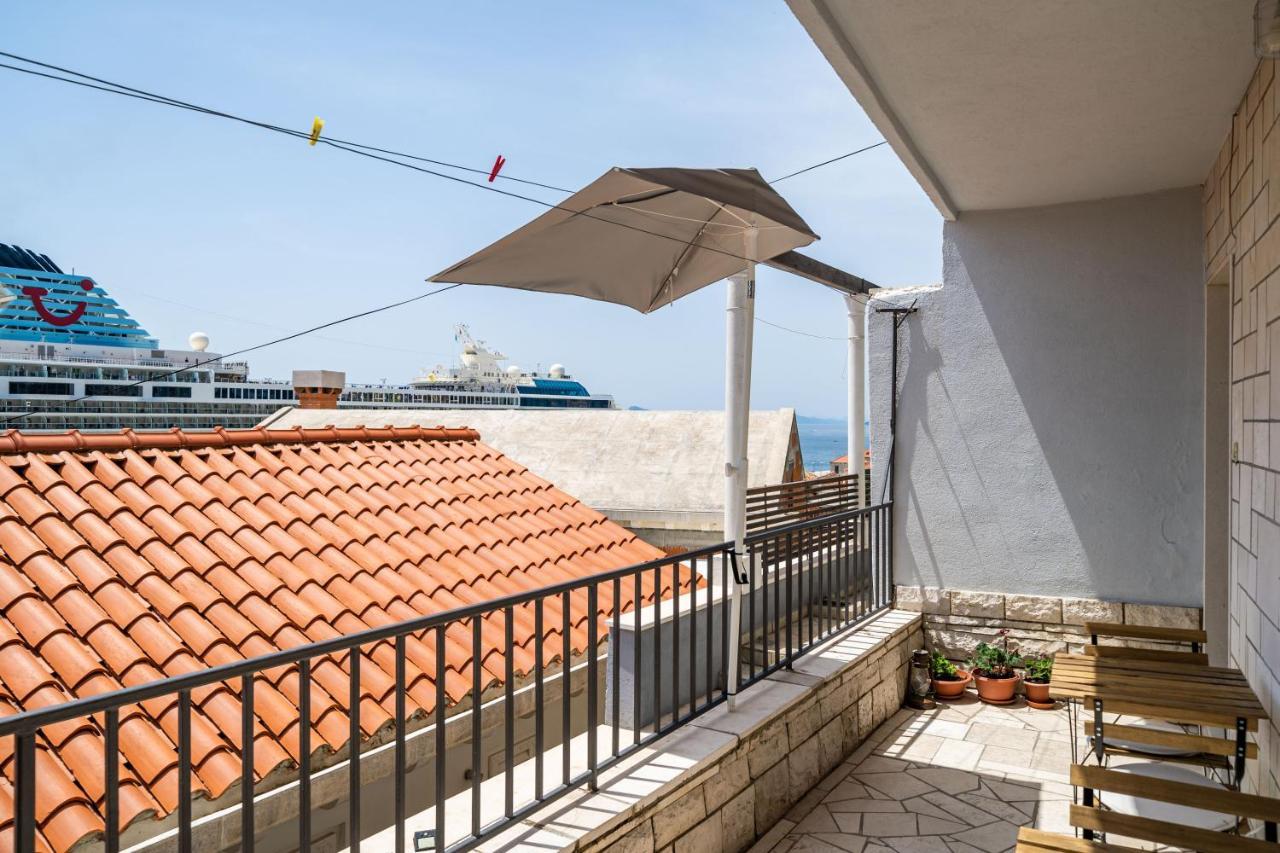 Nostromo Guesthouse With The Sea View Dubrovnik Ngoại thất bức ảnh